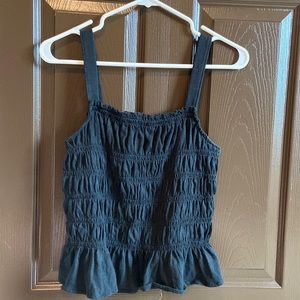 Womens size large Universal Threads top!